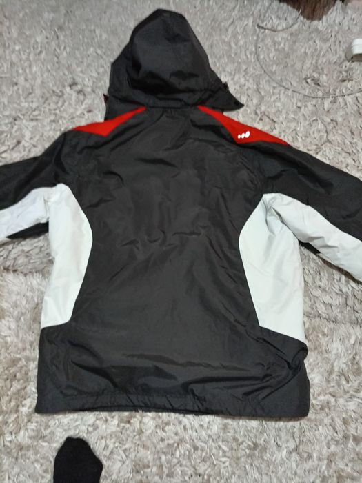 Geaca  wedze cu glugă