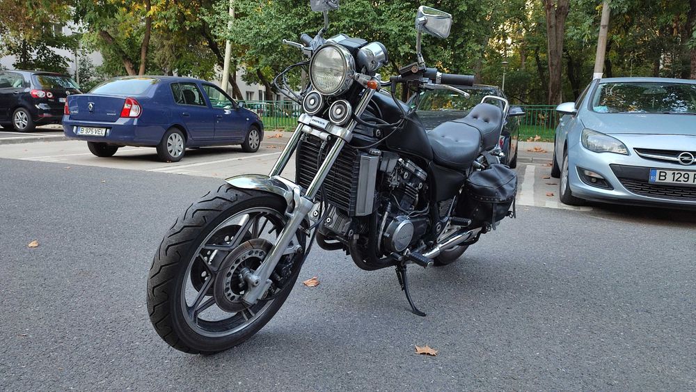 Honda Magna VF750 V4