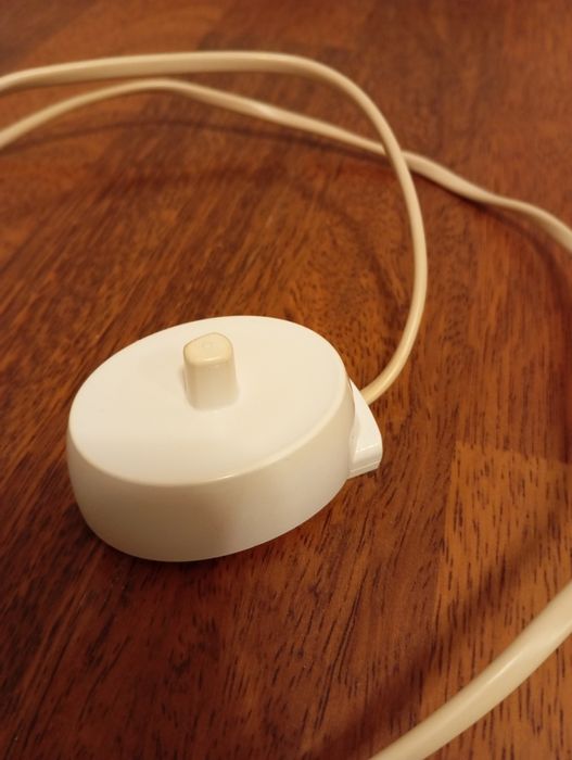 Încărcător periuță Oral-B