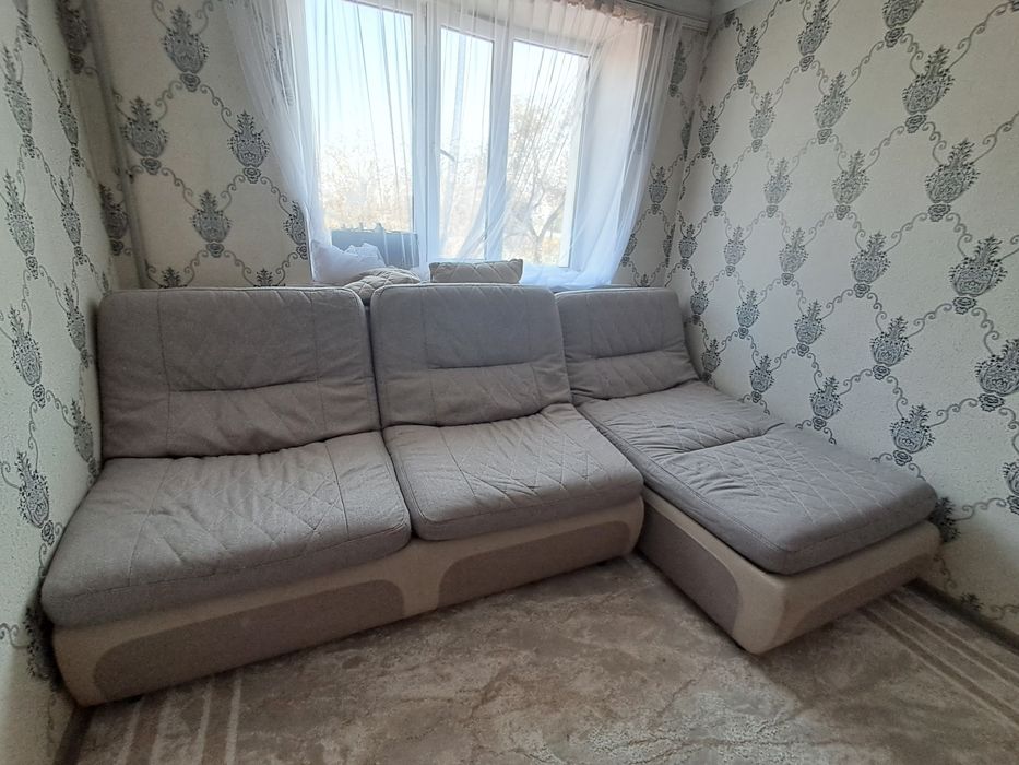 Диван угловой.  .