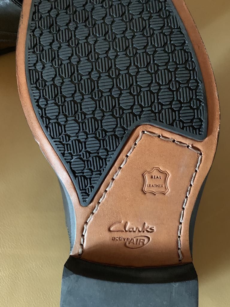 Мужская обувь Британского бренда «CLARKS»