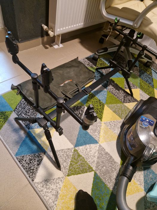 Se vinde set pescuit