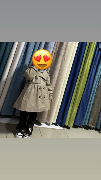 Продаю зимнюю тёплую чёрную куртку