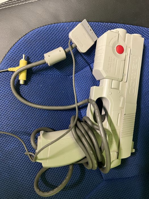 Pistol Namco pentru Playstation