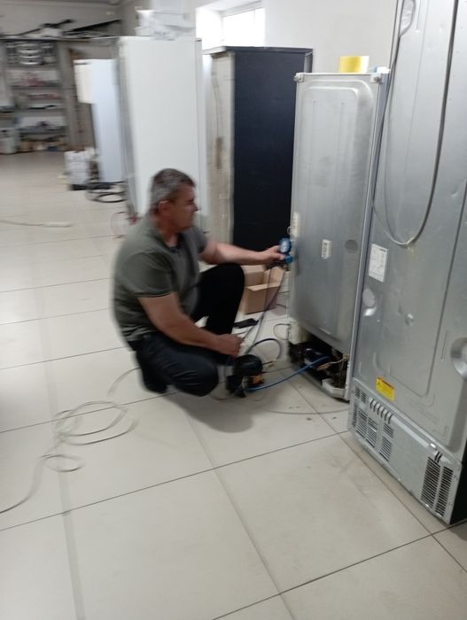 Ремонт холодильников