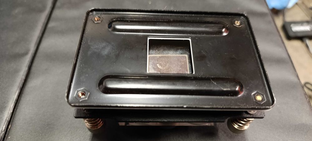 Водно охлаждане за видео карта и процесори