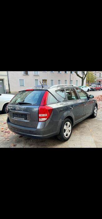 Kia Ceed Кия Сиид 1.6 бенэин
