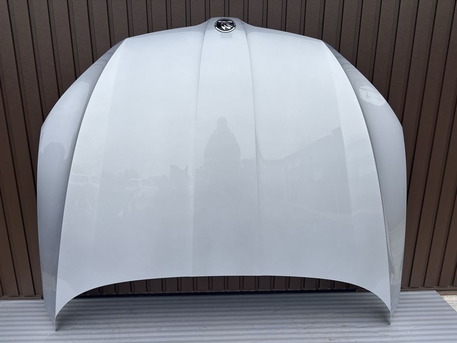 Capota Skoda Superb 3 cod de culoare LA7W 2015-2020