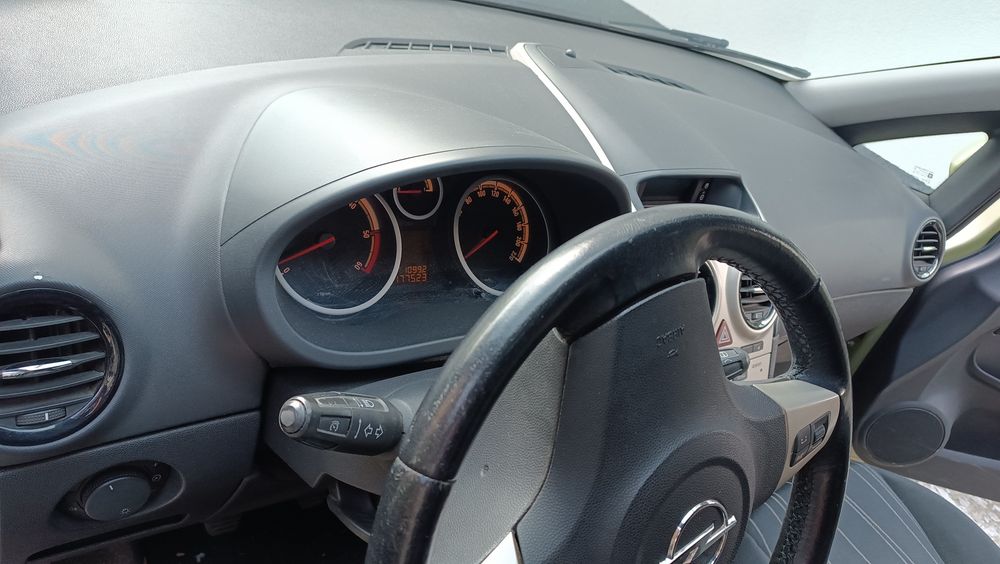 Опел Корса 1.7 дизел