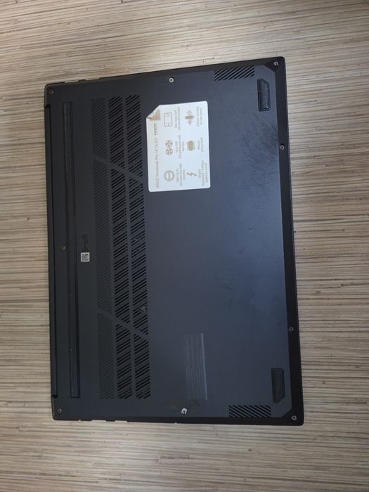 ASUS Vivobook Pro 14 OLED

(K3400PH) - i7 / GTX 1650 / 16GB

RAM / 1TB