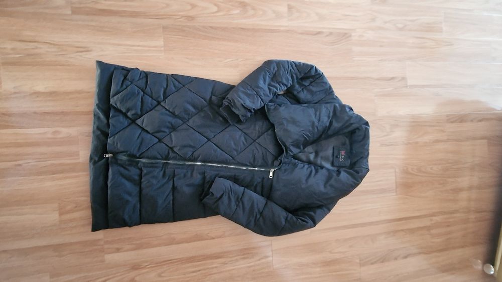 продам пуховик демисезонный