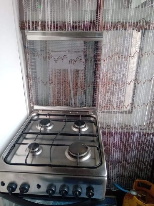 Garsoniera la casă, zona centrala