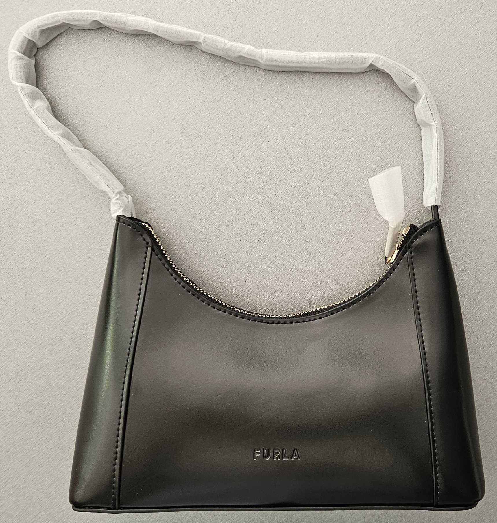 Чанта Furla Diamante (ЧИСТО НОВА)