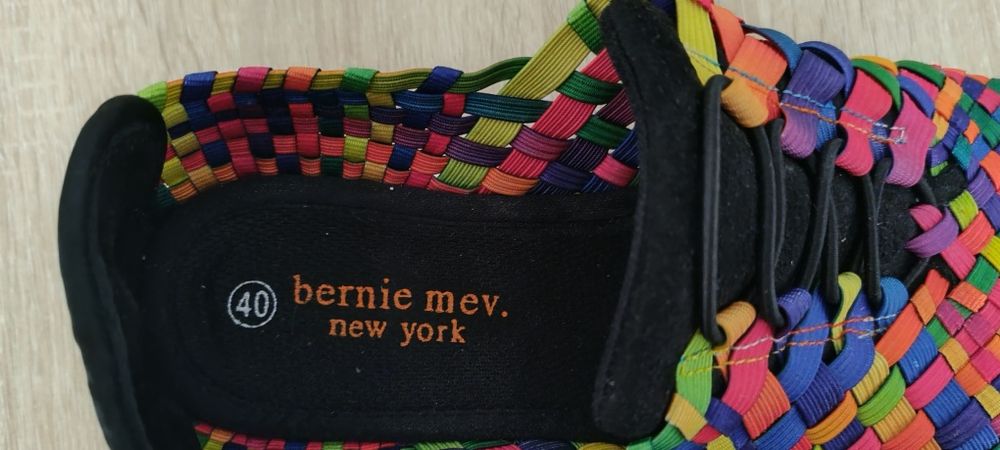 Adidasi bărbați diferite modele