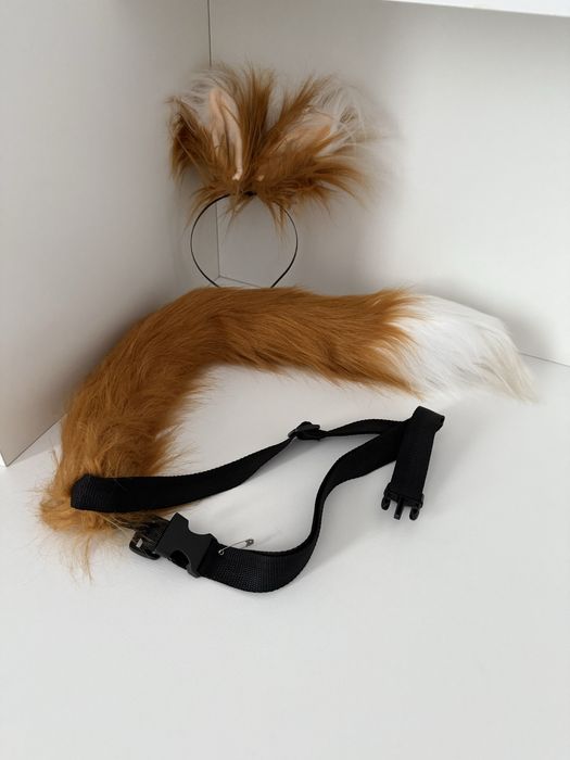 Продаю карнавальный комплект- лисичкин хвост