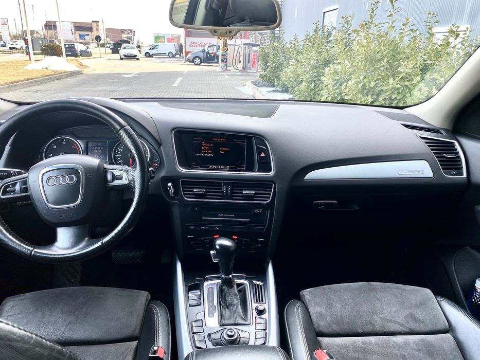 Vînd Audi Q 5 diesel Euro 5