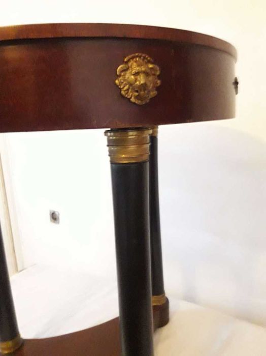Masa rotunda vintage