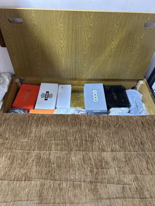 2та диван тезда сотилади