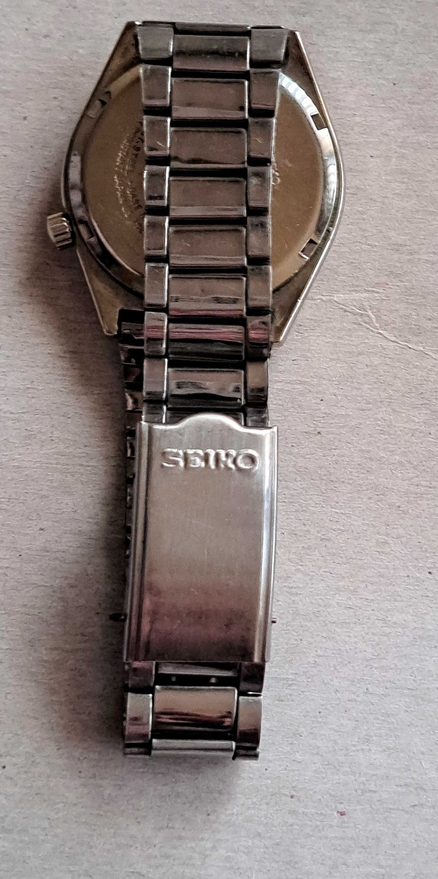 Часовник Seiko 5- работи.
