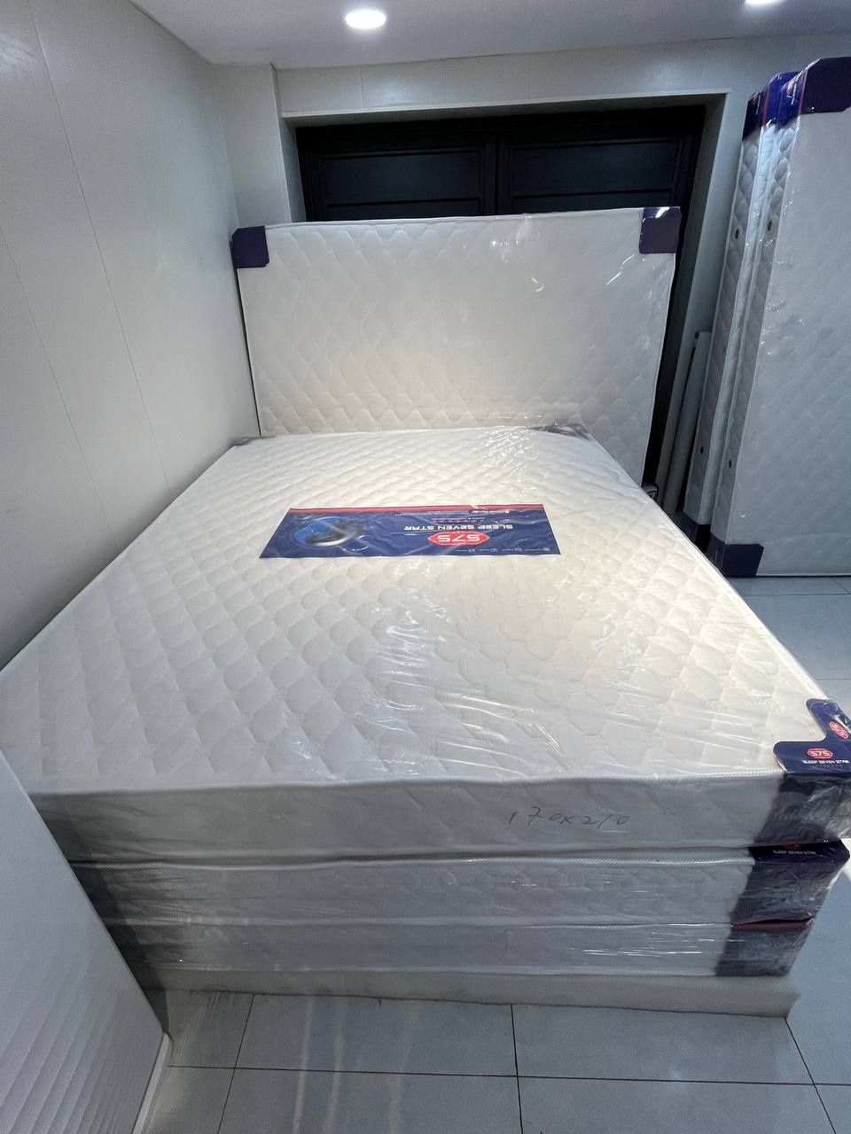 Matras topper korpacha xoxlagan razmerda