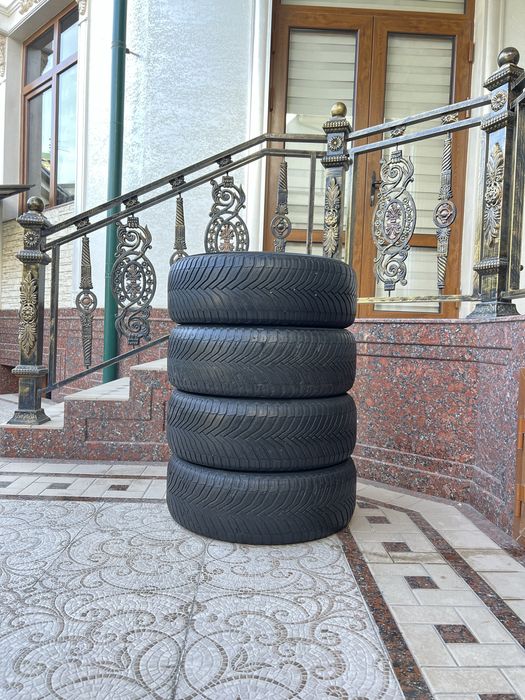 Michelin balon sotiladi 225/55/17