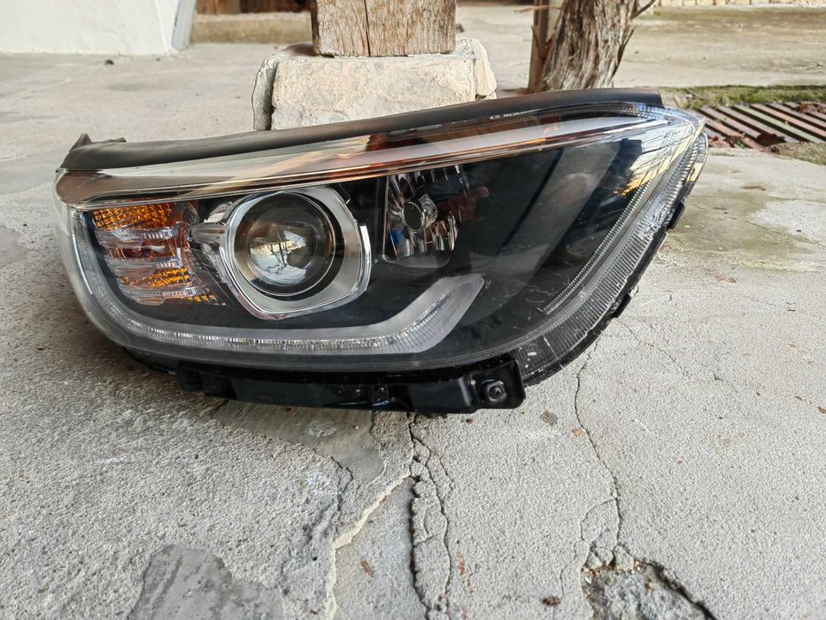 Фар Kia Stonic LED десен/Фар Киа Стоник Оригинален