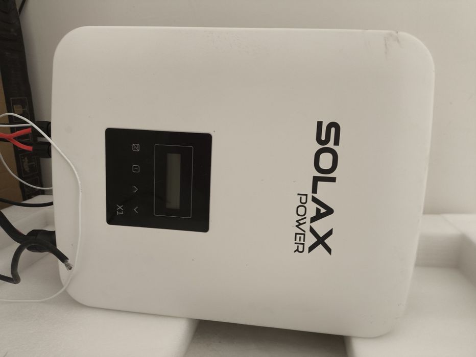 Монофазен инвертор Solax и смарт метър