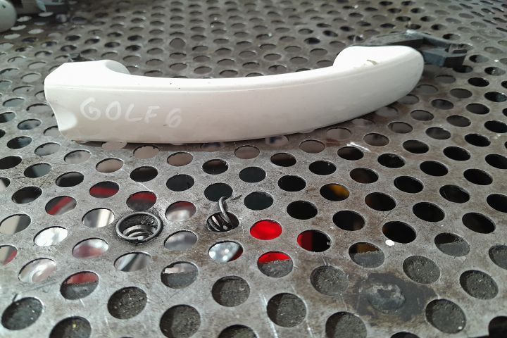 Maner deschidere din exterior usa fata stanga Volkswagen VW Golf 6 [2