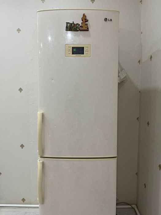 Продаётся холодильник срочно