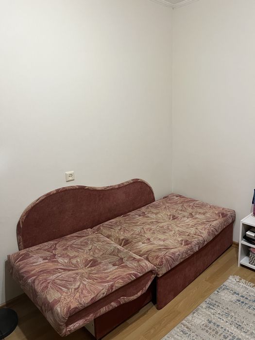 Продам диван раздвижной, торг есть