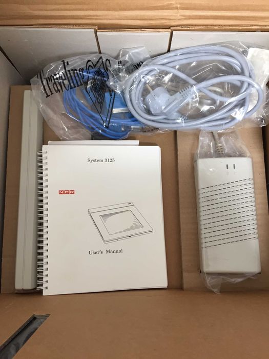 Vand calculator Pc pentru colectionari .NCR 3125 Note Pad.