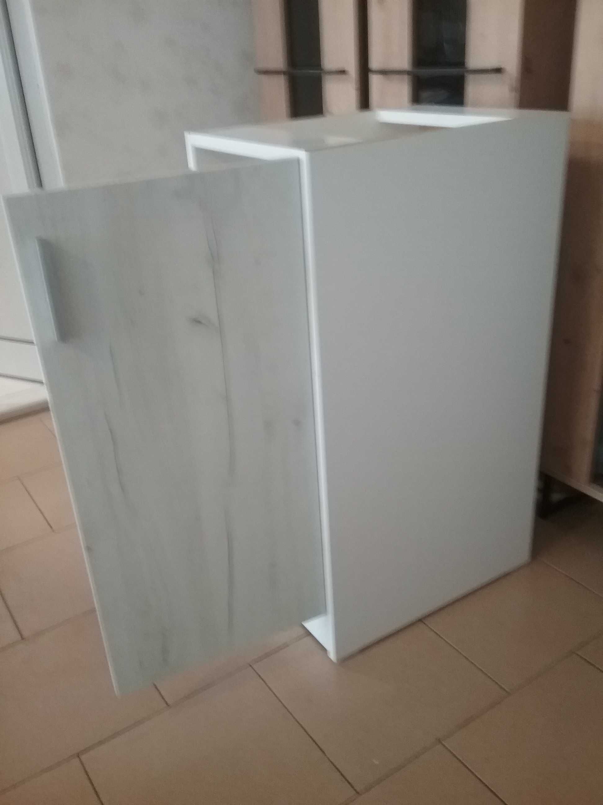 Два шкафа за кухня