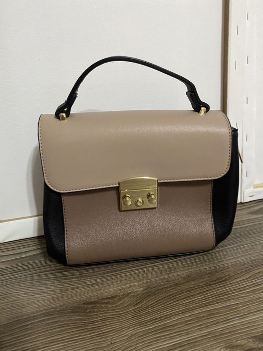 Миниатюрные удобные сумки