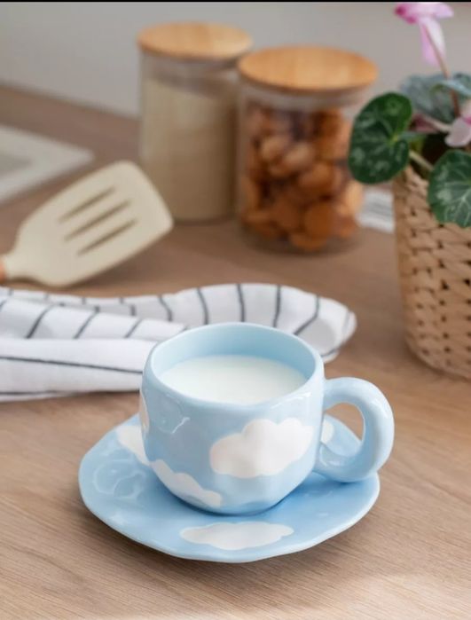 Очаровательная кружка с облаками – уют в каждой чашке!