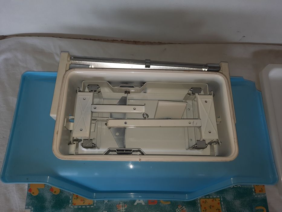 Винтидж бебешко кантарче на Chicco