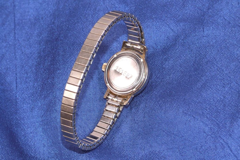 Ceas de mâna SEKONDA mecanic, 17 rubine, inox (inclusiv bratara), NOU