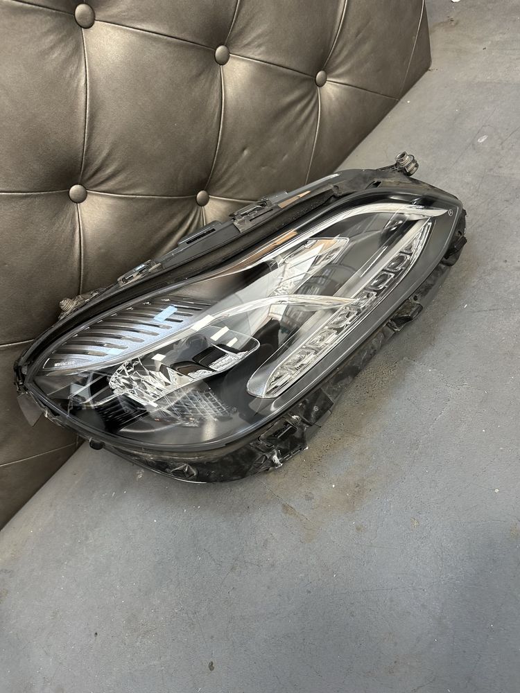 Mercedes w212 facelift led фар фарове десен фейс лед