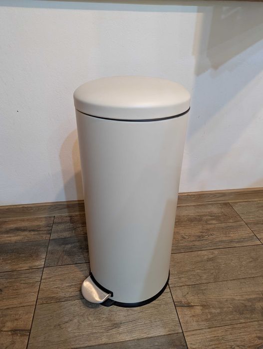 Кош за боклук с педал Brabantia 30 л.(бежов)