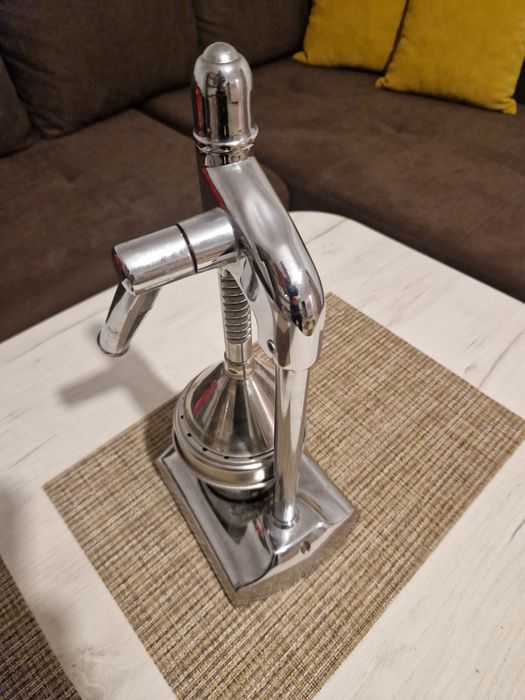 Професионална ръчна цитрос преса