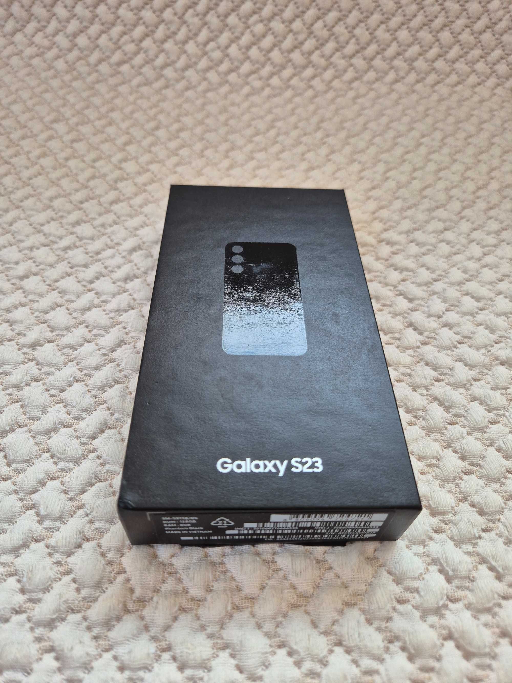 Продавам Samsung S23