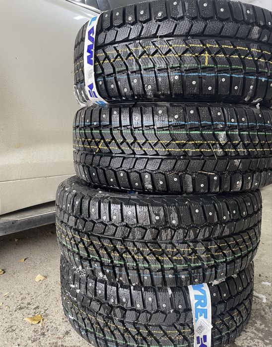 2025 года R15 195/65 шипованные шины в комлпекте