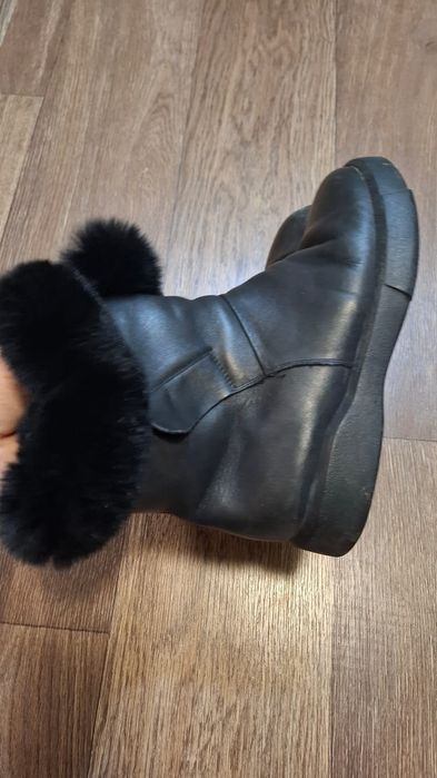 Тёплые немецкие натуральные сапожки с опушкой