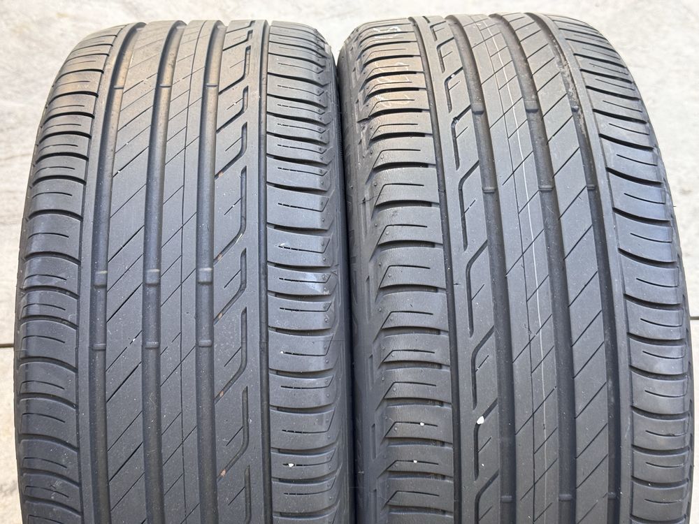 225/45/R17 Bridgestone Turanza 2бр летни dot4318 5-6мм