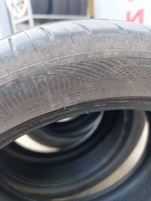 Летни гуми 225/45 R17