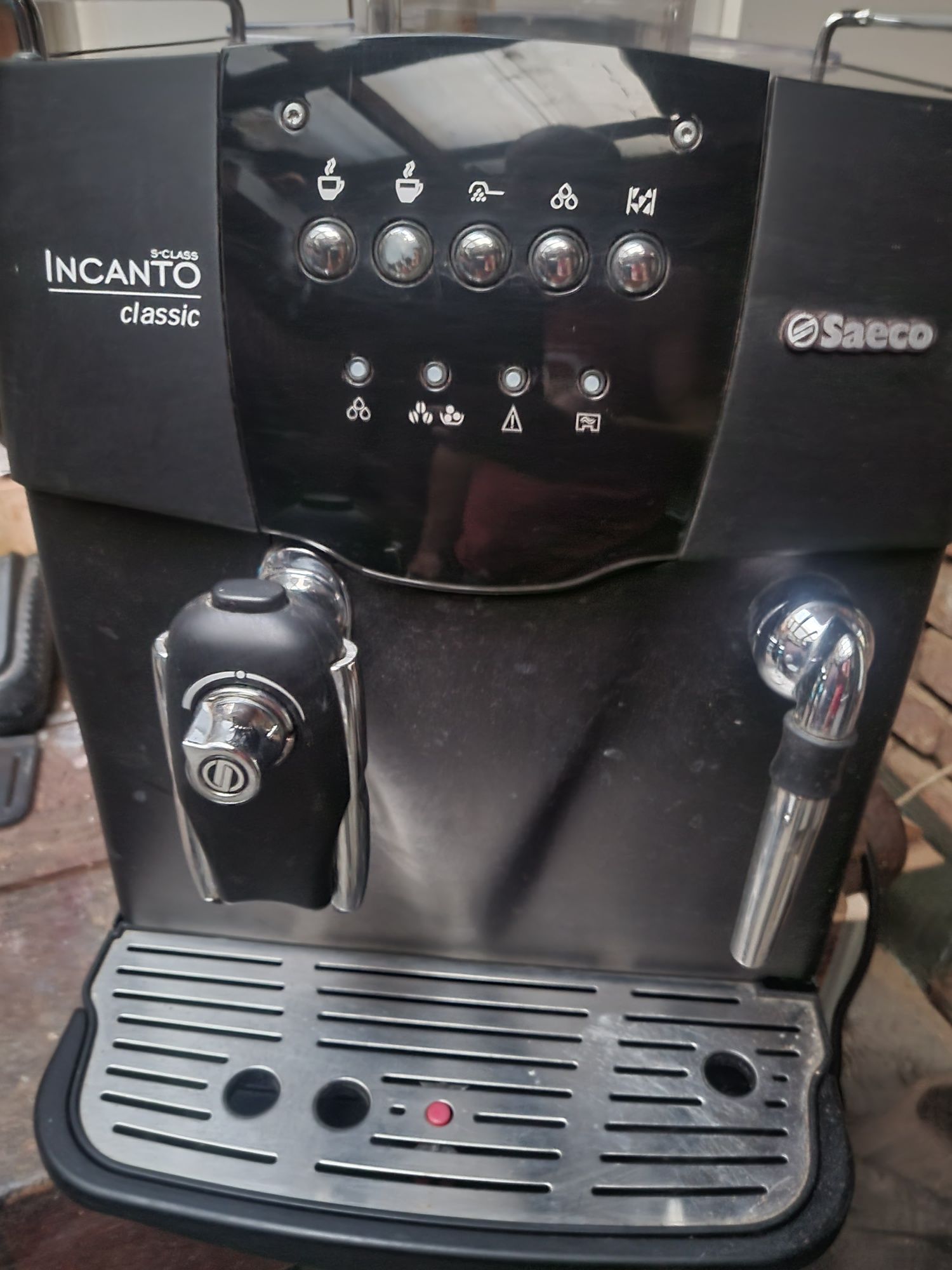 Vand expresor cafea Saeco incanto classic,