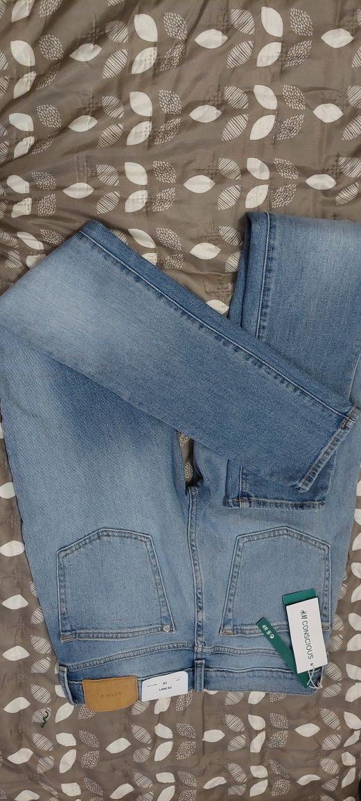 Мъжки Дънки   / H&M /