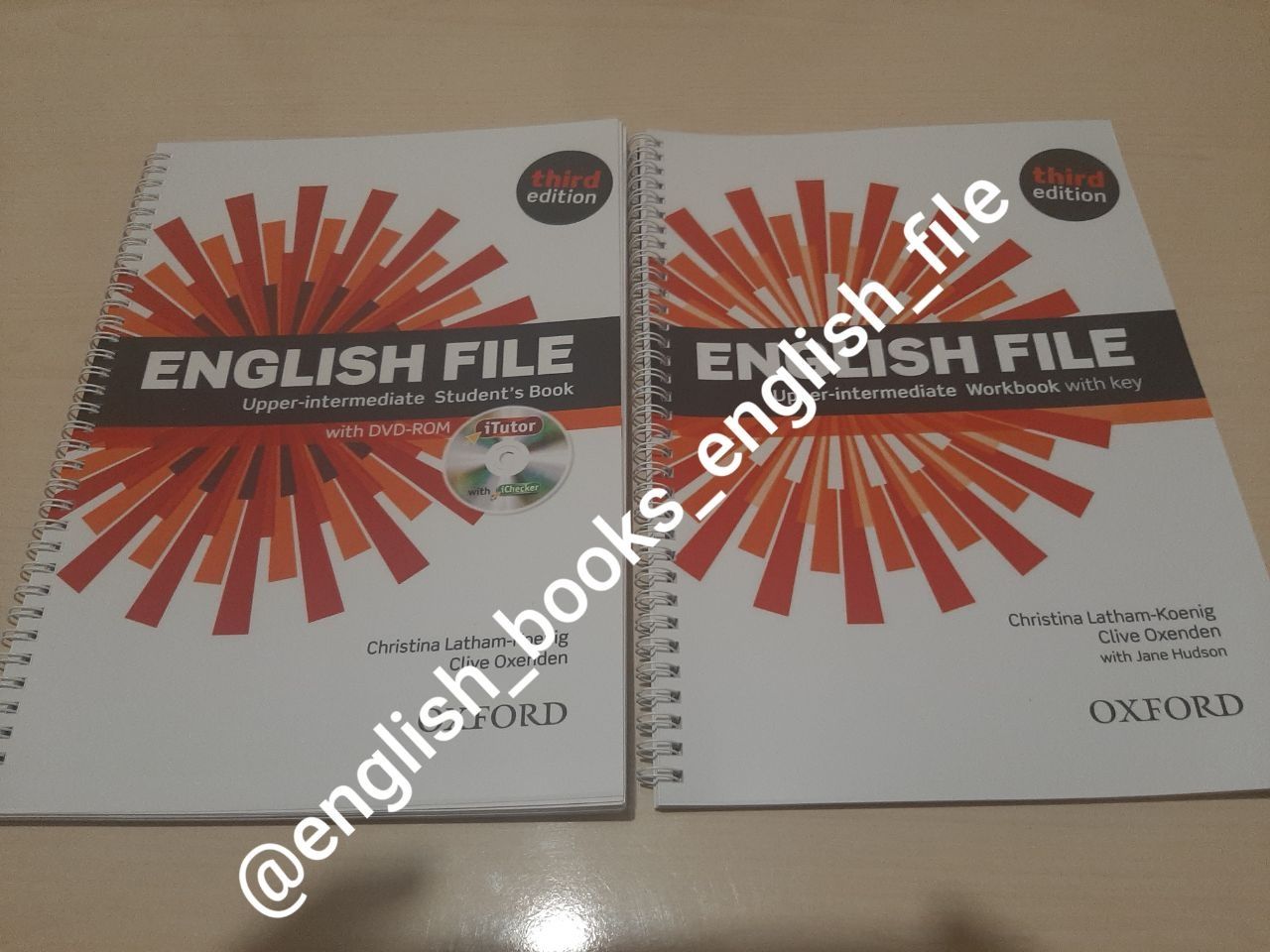 English file, solutions, family and friends, headway, английский книги