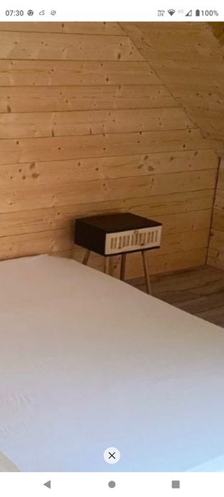Noptiere pentru dormitor
