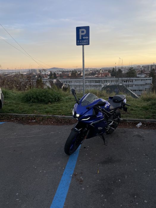 Yamaha r125 2025 in garantie inca 2 ani.