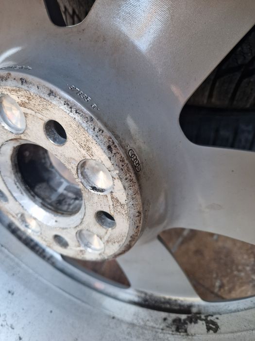 Гуми с джанти 17